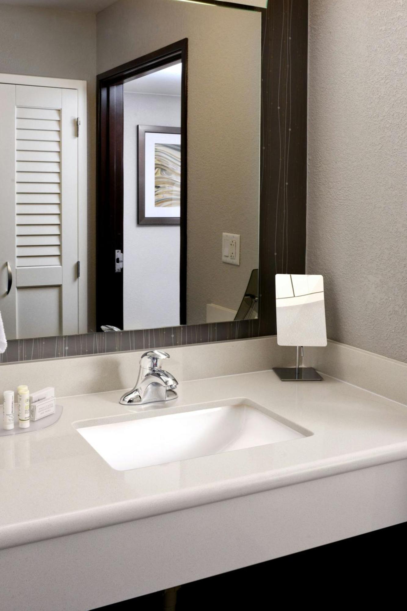 Courtyard By Marriott Houston Northwest Hotel Exterior foto
