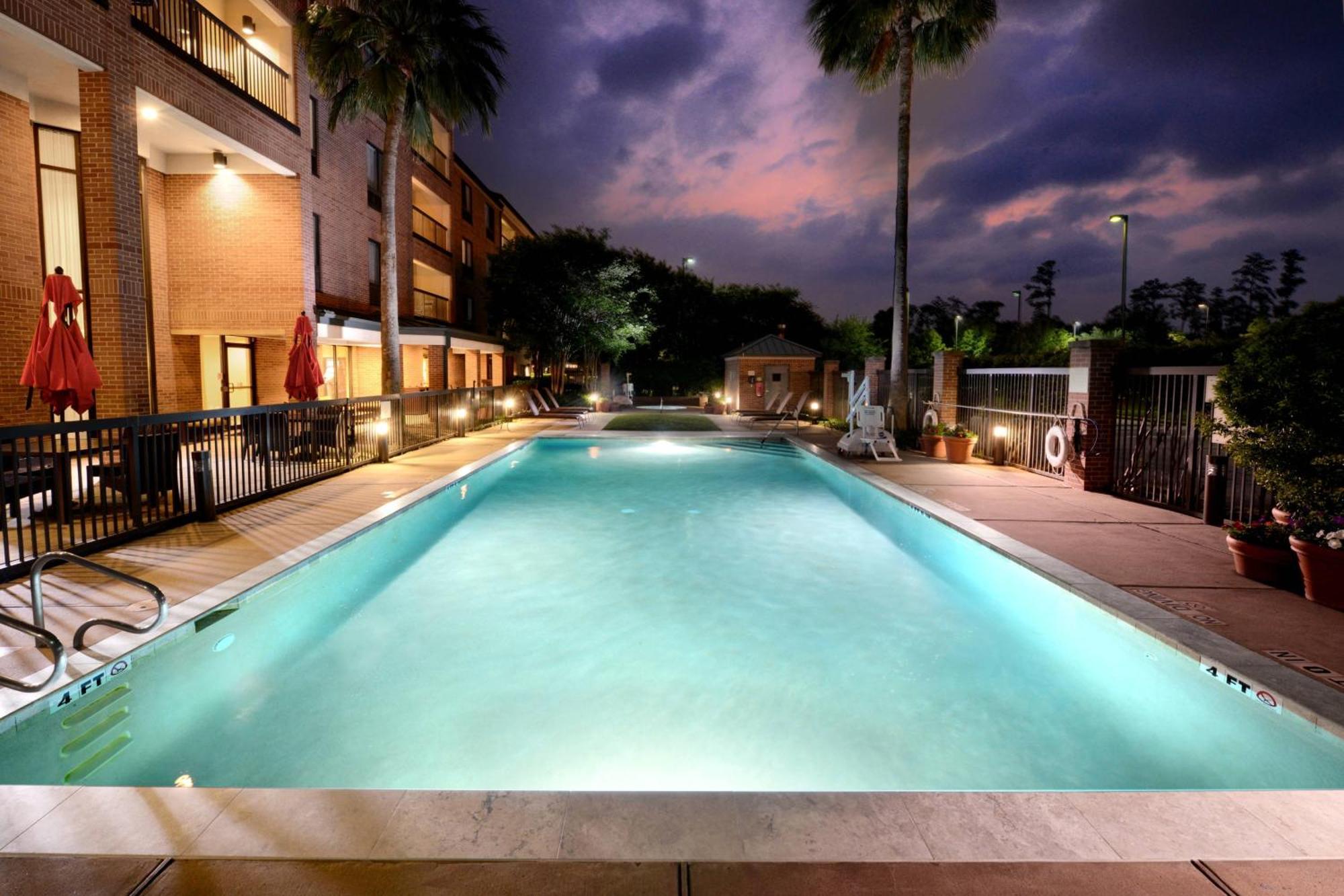 Courtyard By Marriott Houston Northwest Hotel Exterior foto